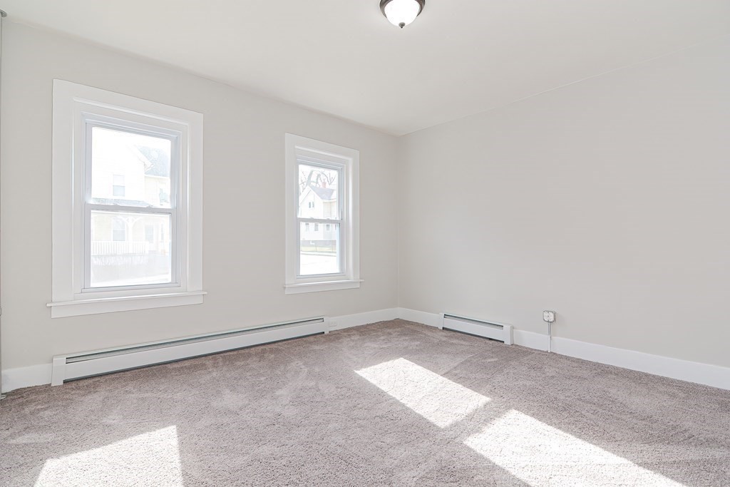 2 bed, 1 bath apartment for rent at 979 Dwight St Unit 1, Holyoke — photo 8 of 33