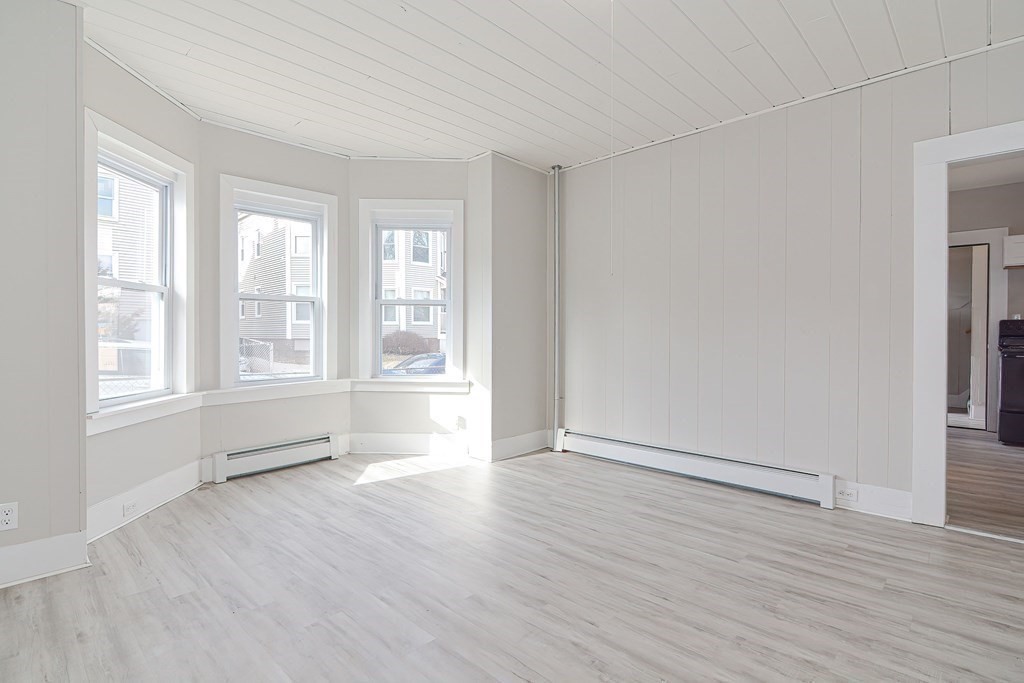 2 bed, 1 bath apartment for rent at 979 Dwight St Unit 1, Holyoke — photo 12 of 33