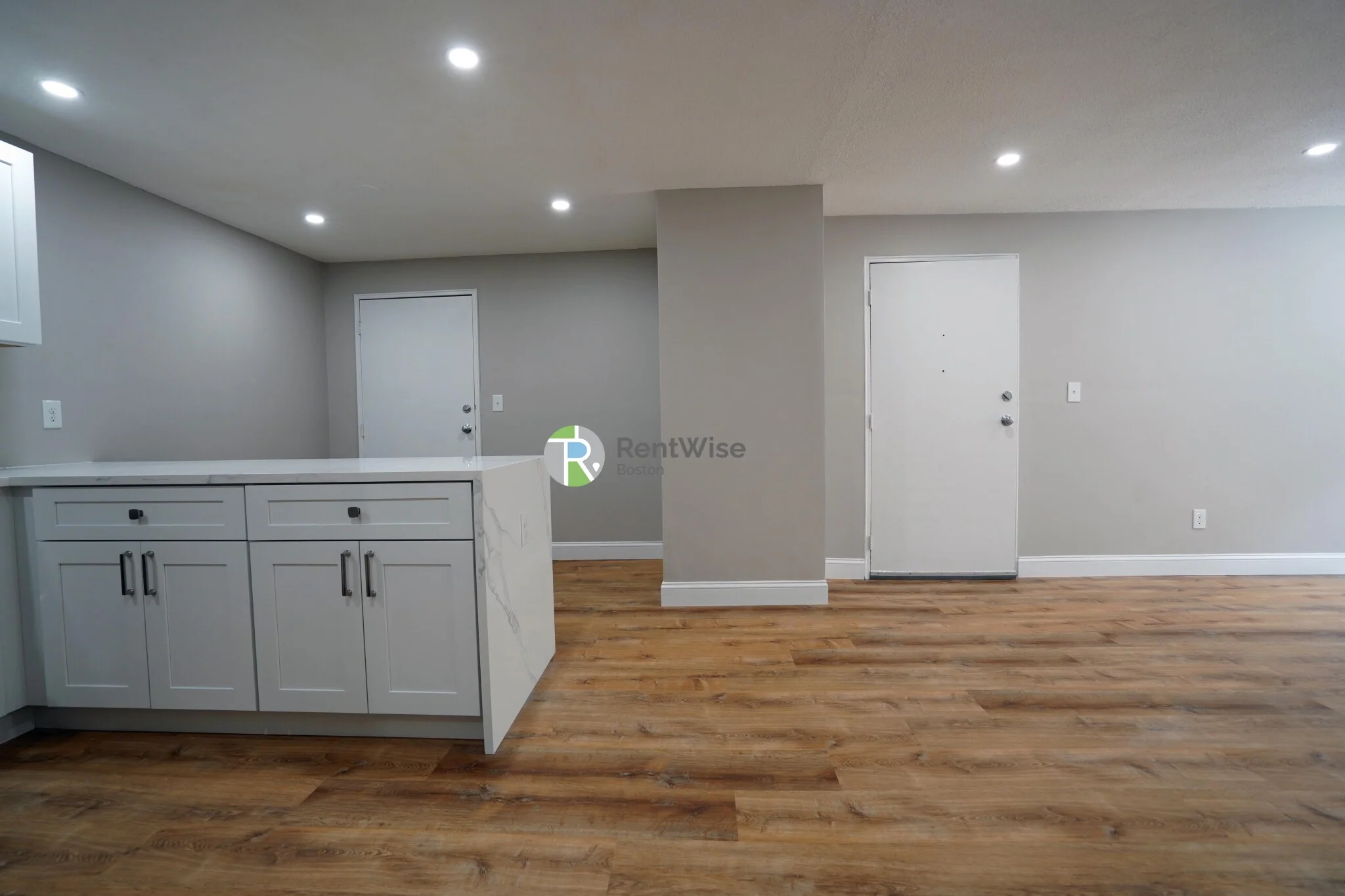 1 bed, 1 bath apartment for rent at 979 Fellsway West Unit 8, Medford — photo 4 of 12