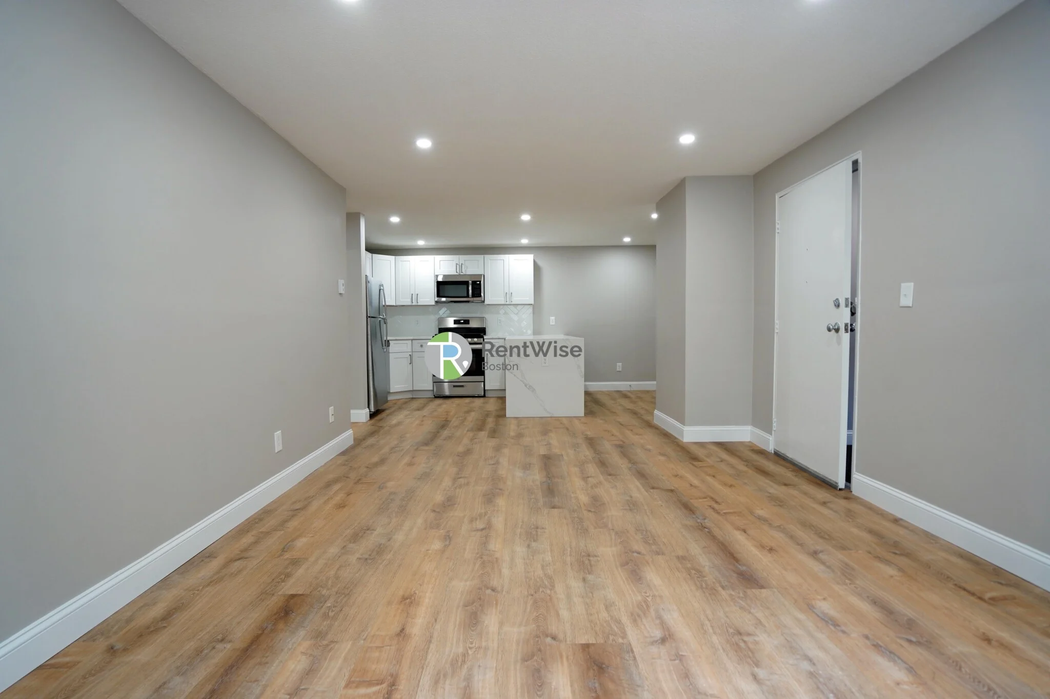 1 bed, 1 bath apartment for rent at 979 Fellsway West Unit 8, Medford — photo 2 of 12