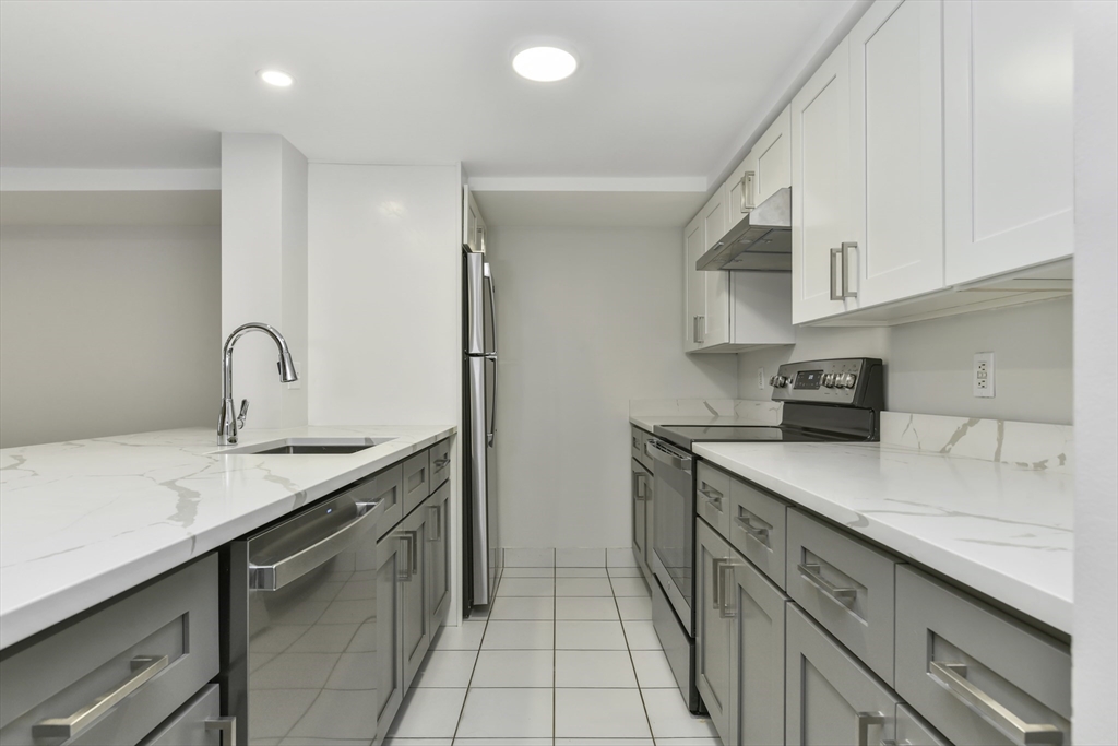 2 bed, 1 bath apartment for rent at 97A Appleton Unit A, South End — photo 7 of 23