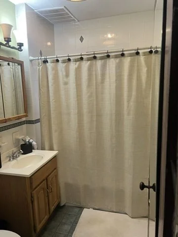 2 bed, 1 bath apartment for rent at 98-100 Granite Ave Unit 1, Dorchester — photo 8 of 9