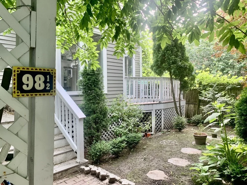 3 bed, 1 bath apartment for rent at 98.5 Foster, Harvard Square — photo 1 of 20