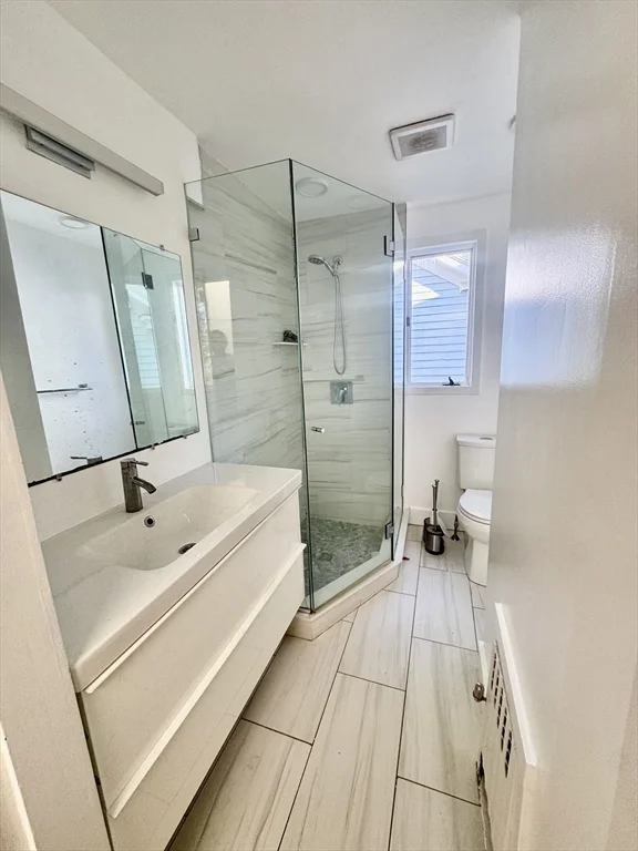 3 bed, 1 bath apartment for rent at 98.5 Foster Unit 98.5, West Cambridge — photo 7 of 13