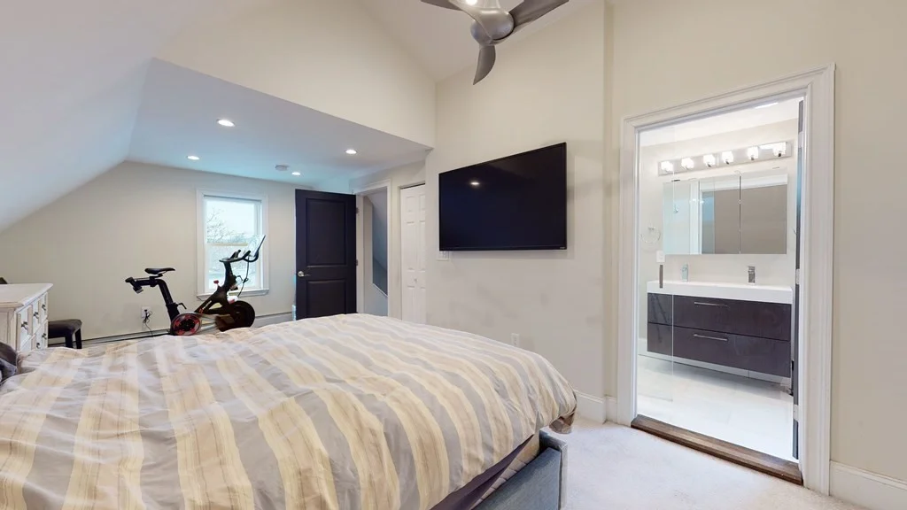 3 bed, 2 bath apartment for rent at 98 Albion Unit 2, Spring Hill — photo 15 of 20