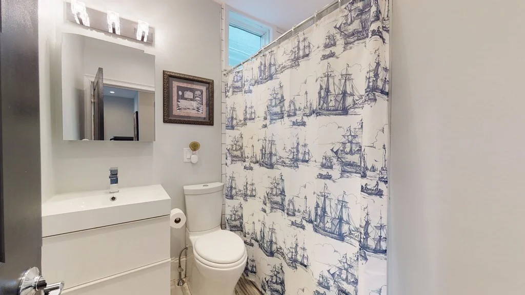 3 bed, 2 bath apartment for rent at 98 Albion Unit 2, Spring Hill — photo 5 of 20