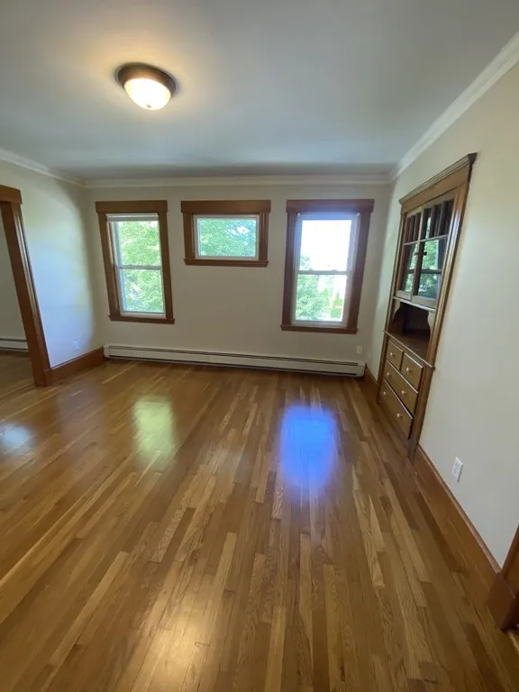 2 bed, 1 bath apartment for rent at 98 Alpine St Unit 2, Neighborhood Nine — photo 4 of 10