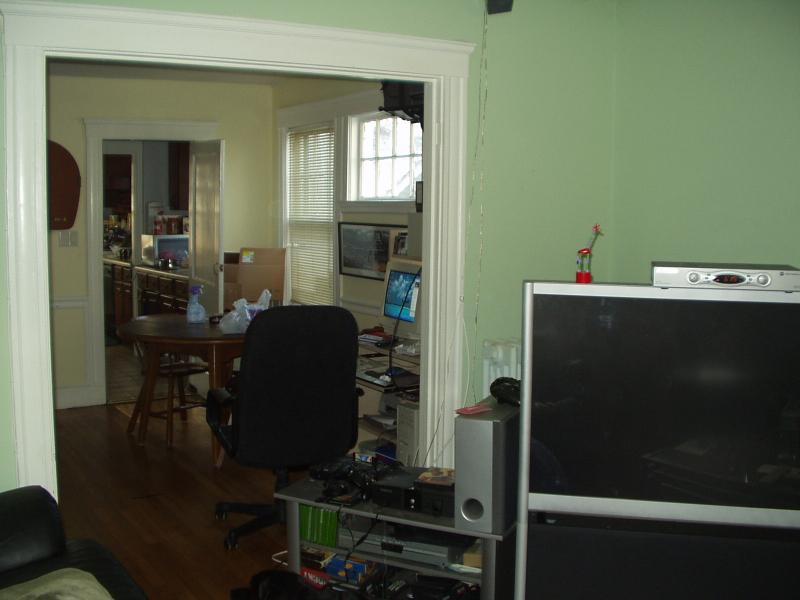 3 bed, 1 bath apartment for rent at 98 Beechcroft St Unit 1, Brighton — photo 16 of 17