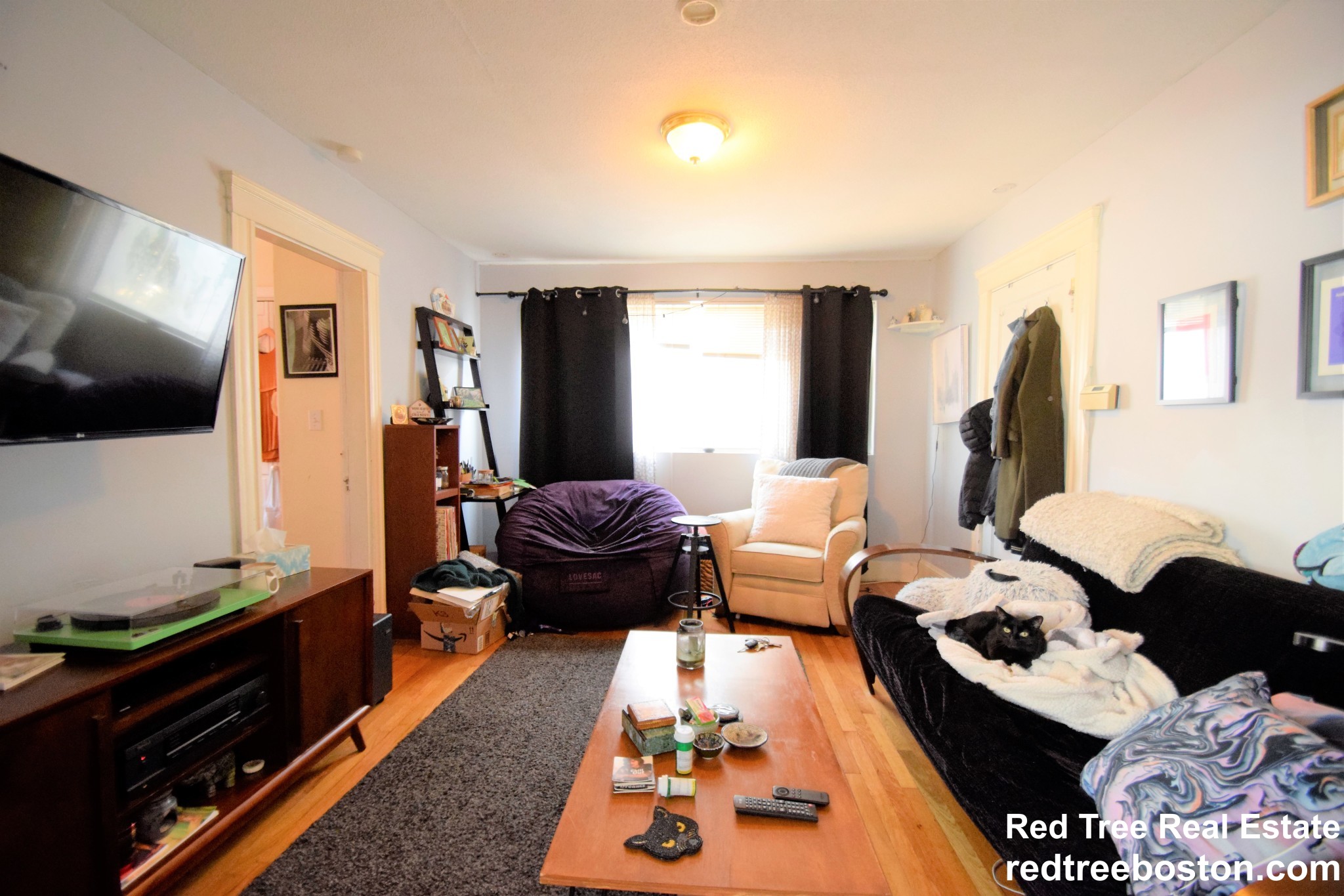 3 bed, 1 bath apartment for rent at 98 Beechcroft St Unit 1, Brighton — photo 6 of 17