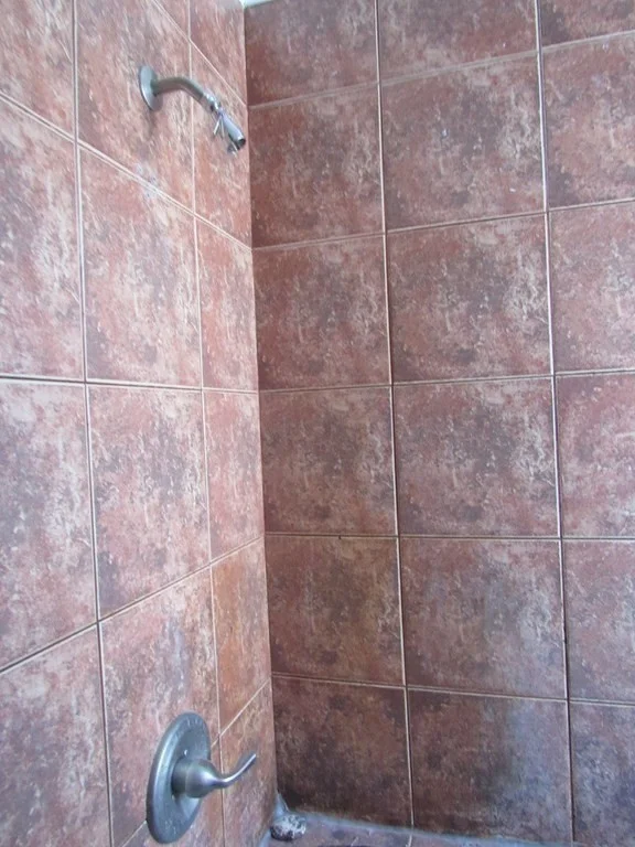 3 bed, 1 bath apartment for rent at 98 Brookline St Unit 2, Webster Square — photo 7 of 39