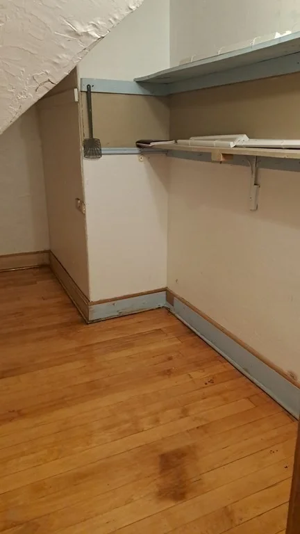 3 bed, 1 bath apartment for rent at 98 Brookline St Unit 3, Webster Square — photo 22 of 34