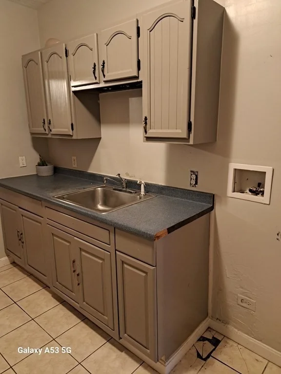 3 bed, 1 bath apartment for rent at 98 Brookline St Unit 3, Webster Square — photo 24 of 34