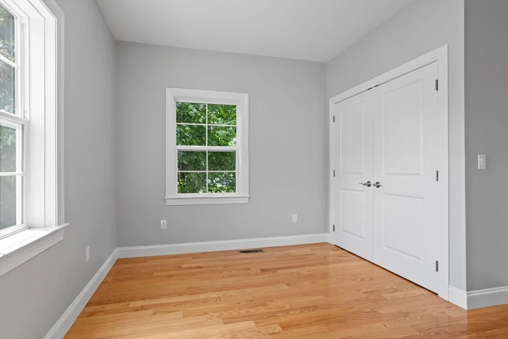 4 bed, 4+ bath apartment for rent at 98 Carroll St Unit 98, Watertown — photo 11 of 42
