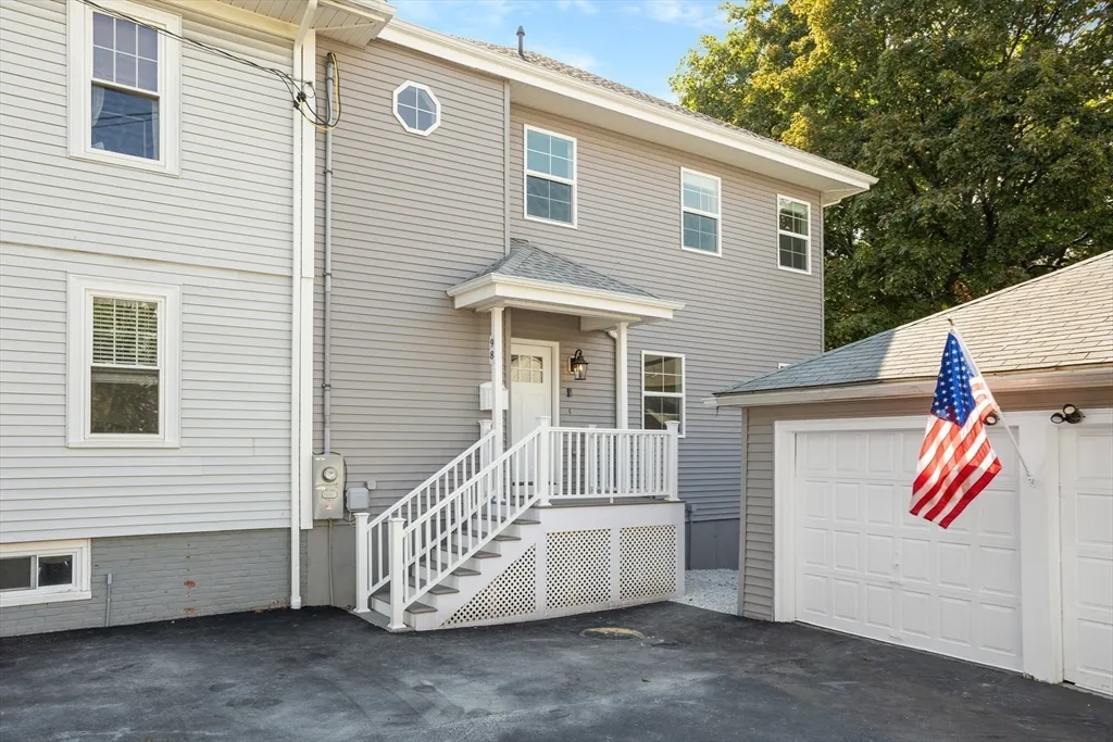 4 bed, 4+ bath apartment for rent at 98 Carroll St Unit 98, Watertown — photo 27 of 42