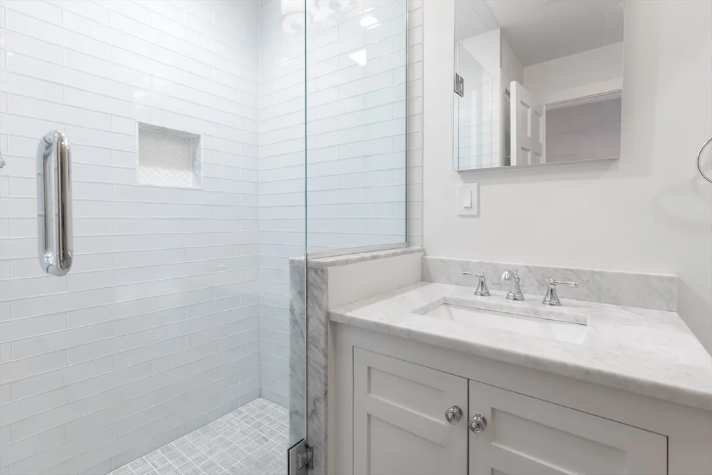 2 bed, 2 bath apartment for rent at 98 Chandler St Unit 3, South End — photo 10 of 29