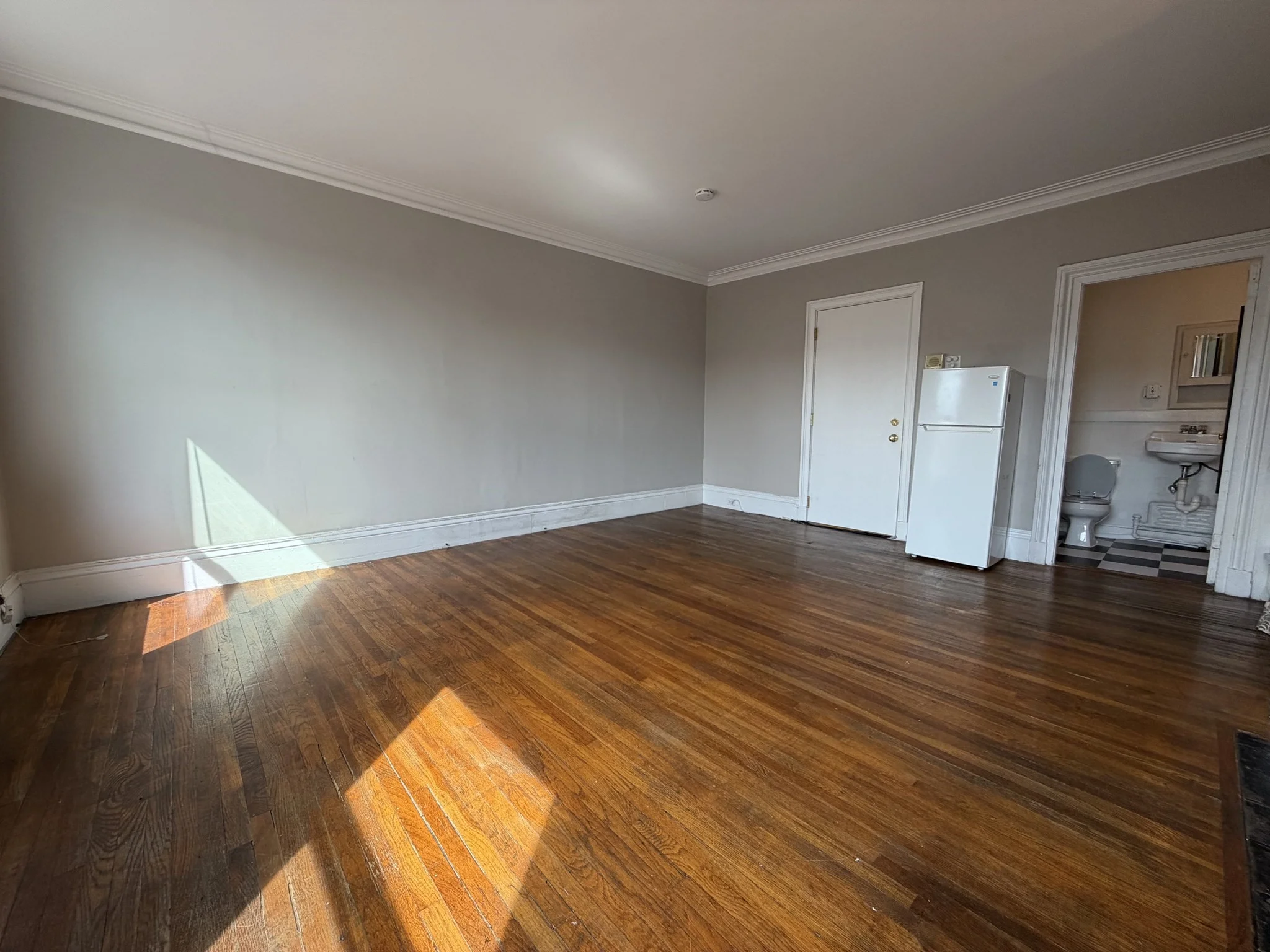 Studio bed, 1 bath apartment for rent at 98 Charles St Unit 12A, Beacon Hill — photo 3 of 7