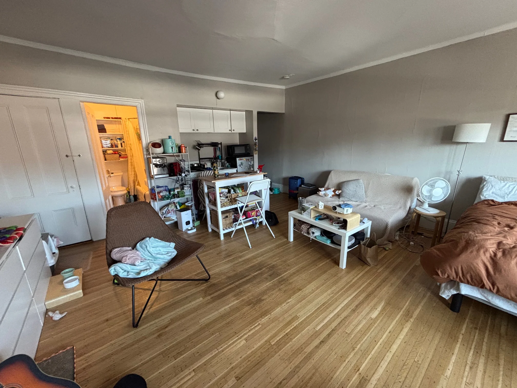 Studio bed, 1 bath apartment for rent at 98 Charles St Unit 15, Dorchester — photo 3 of 11
