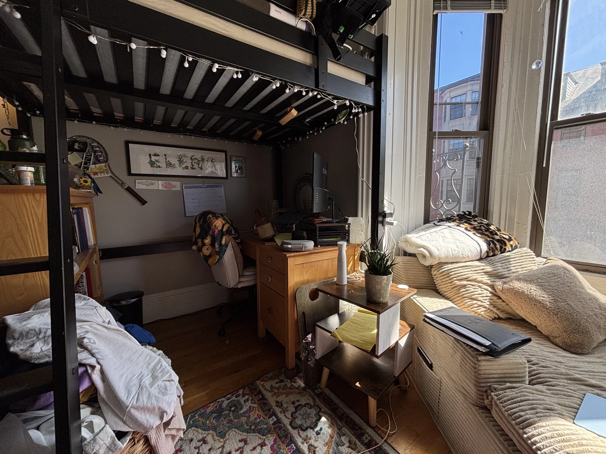Studio bed, 1 bath apartment for rent at 98 Charles St Unit 2, Beacon Hill — photo 4 of 10