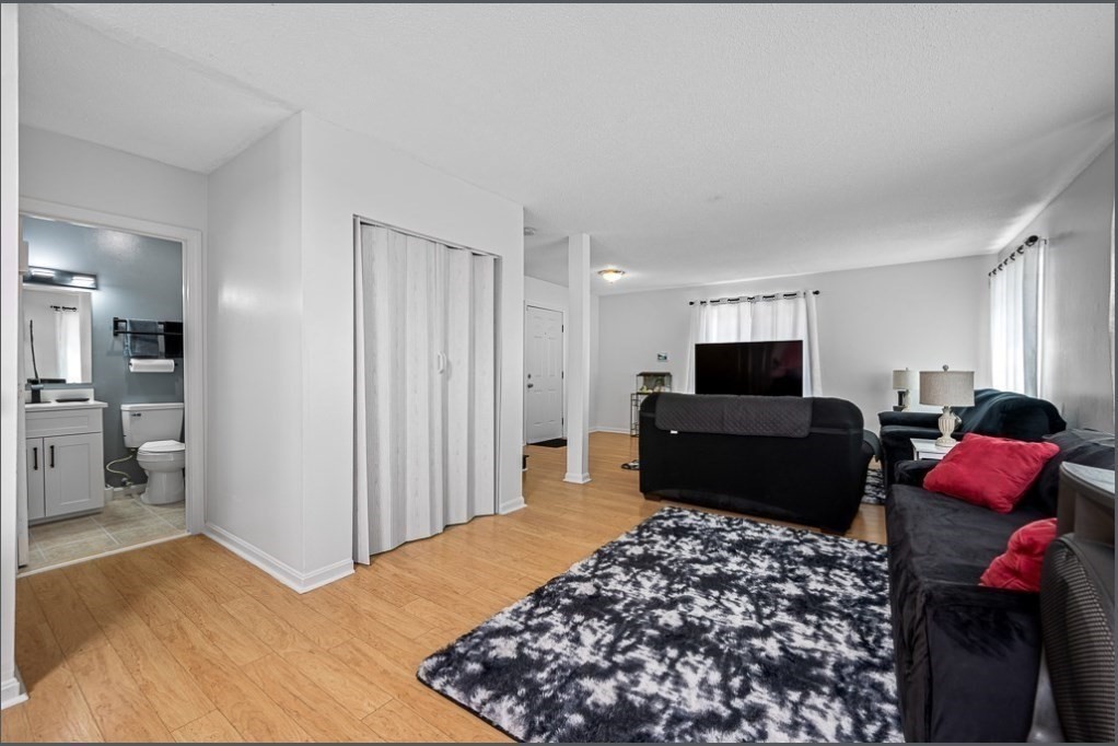 2 bed, 1 bath apartment for rent at 98 Eastern Ave Unit 403, Worcester — photo 6 of 18