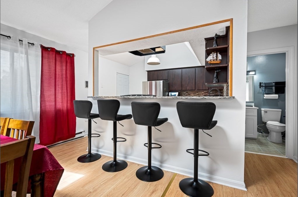 2 bed, 1 bath apartment for rent at 98 Eastern Ave Unit 403, Worcester — photo 4 of 18