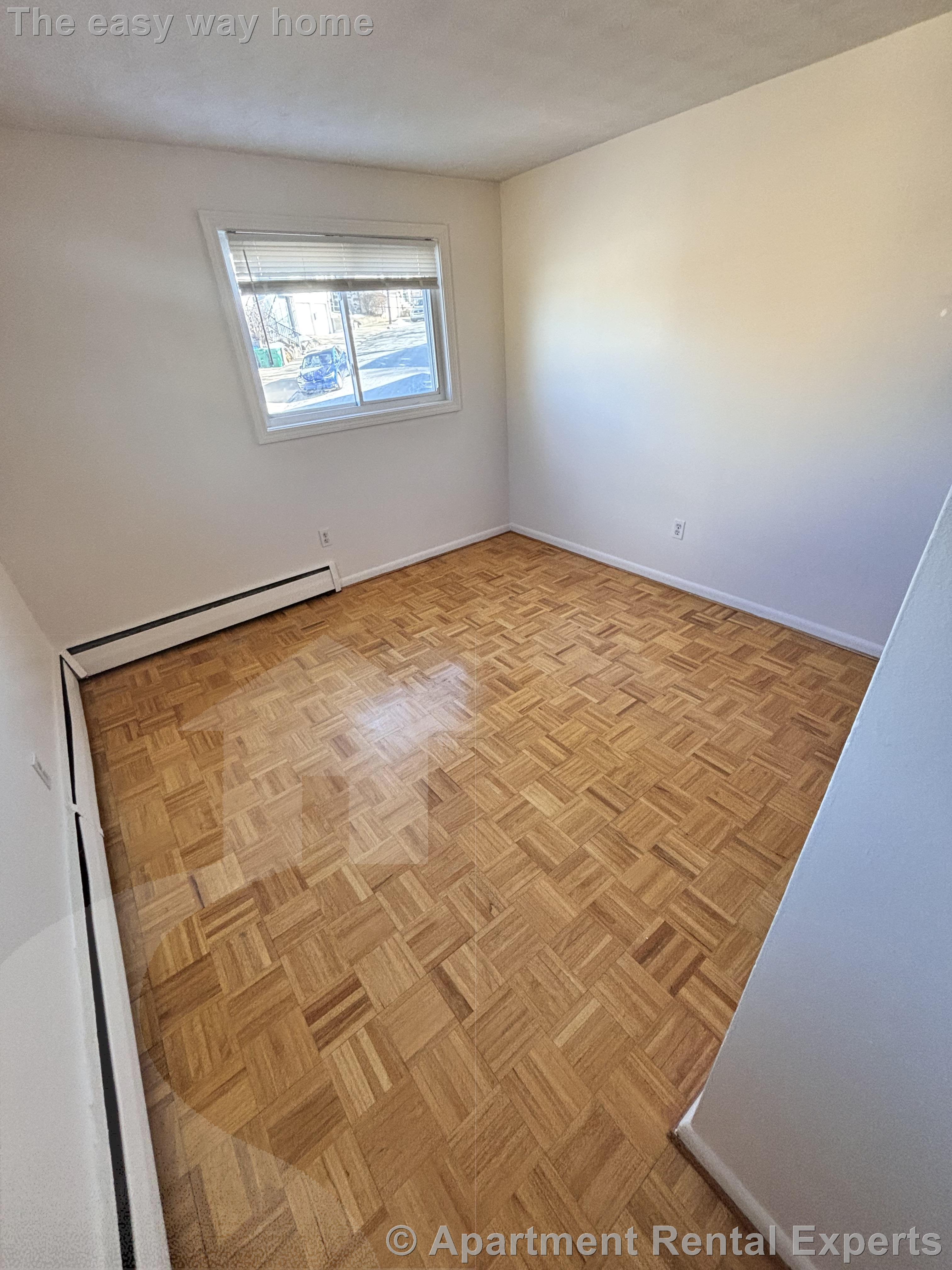 3 bed, 2 bath apartment for rent at 98 Edward St Unit Front, Tufts — photo 9 of 23
