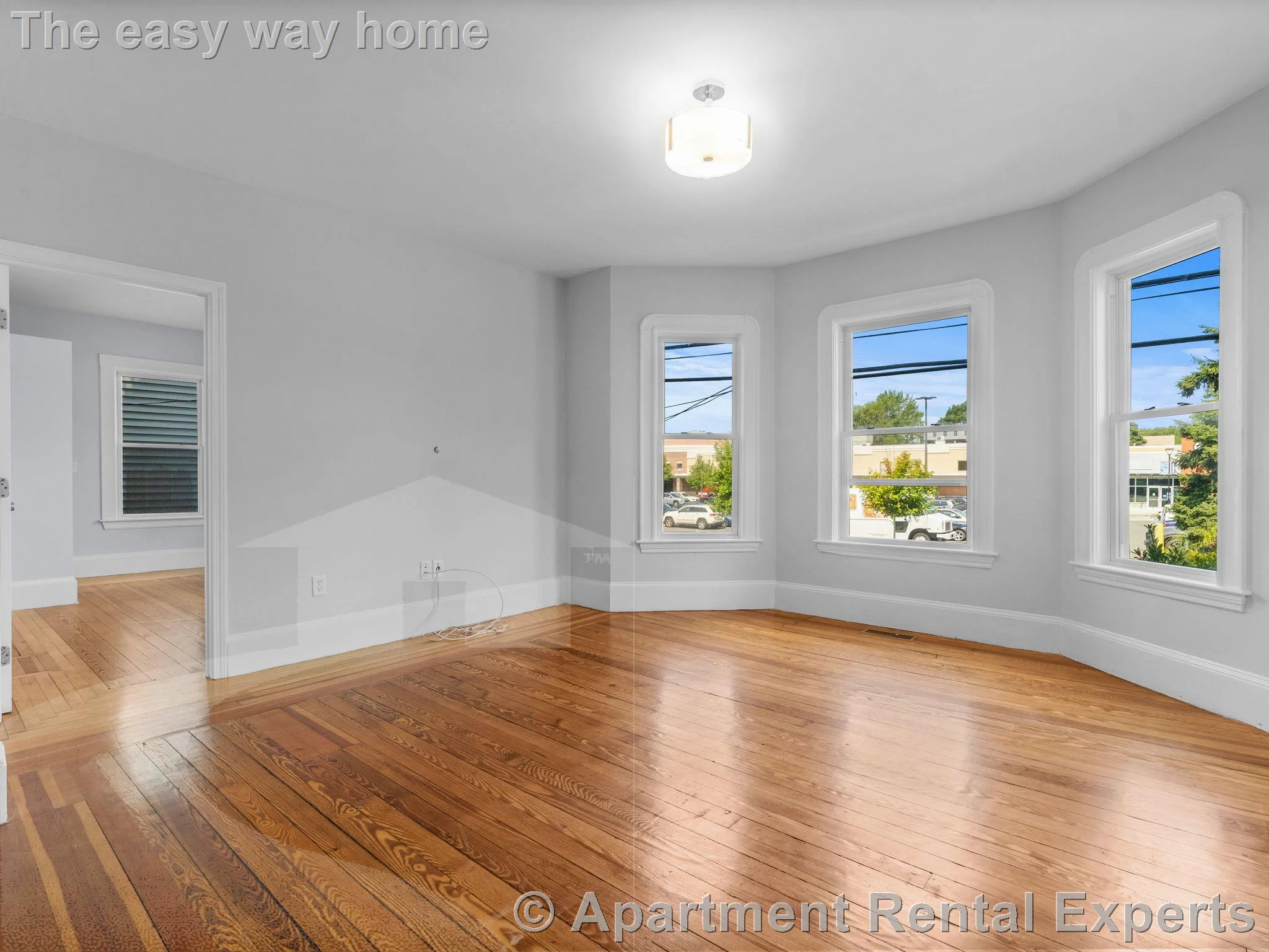 7 bed, 2 bath apartment for rent at 98 Elm St Unit 1, Porter Square — photo 8 of 18