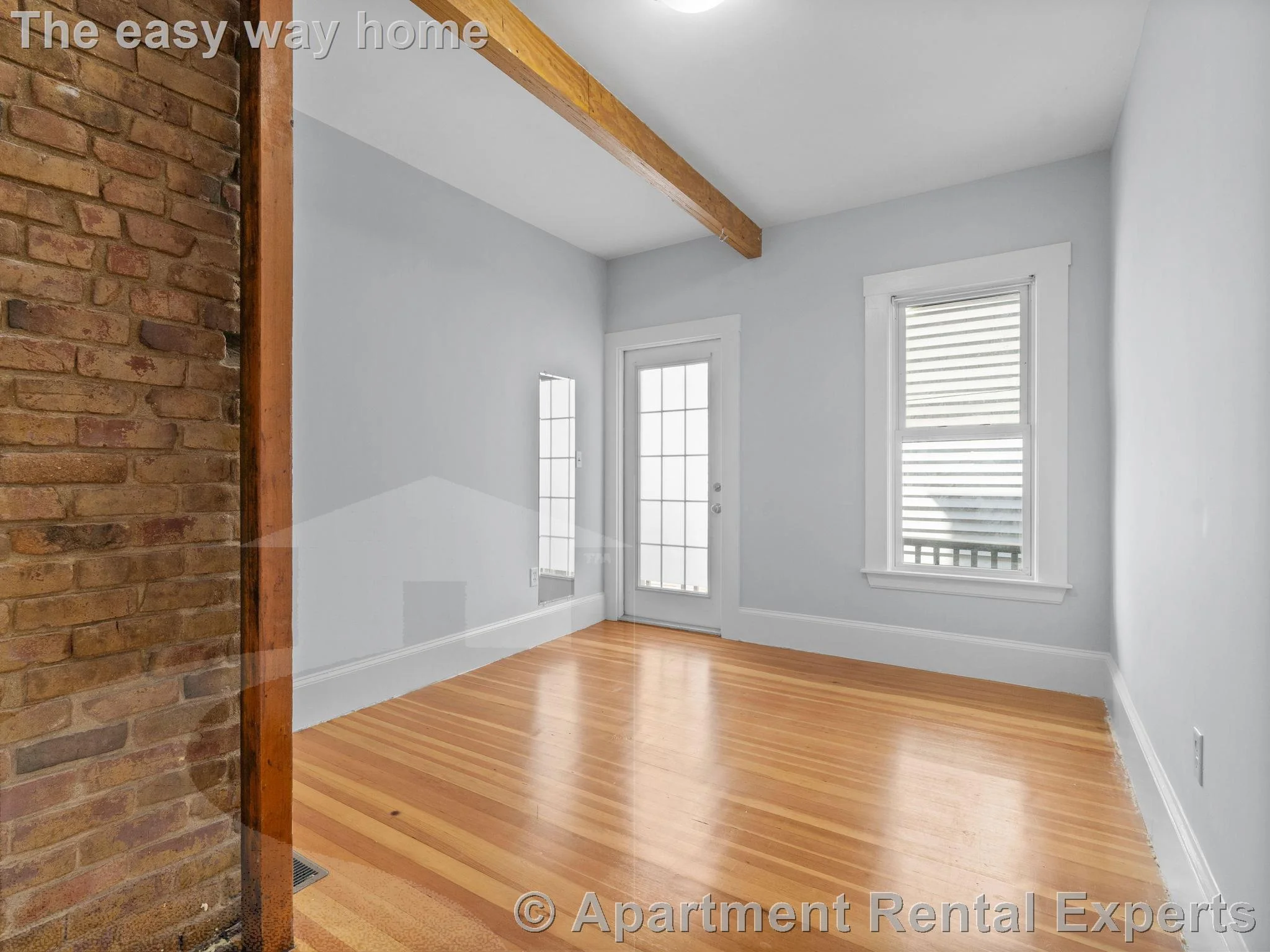 7 bed, 2 bath apartment for rent at 98 Elm St Unit 1, Porter Square — photo 5 of 18