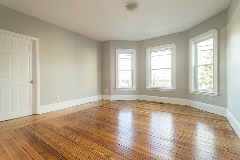 7 bed, 2 bath apartment for rent at 98 Elm St Unit 1T, Somerville — photo 7 of 13