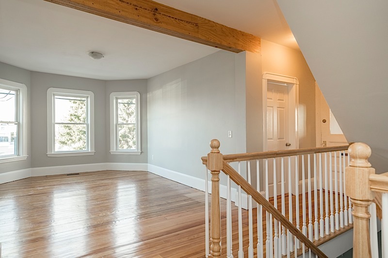 7 bed, 2 bath apartment for rent at 98 Elm St Unit 1T, Somerville — photo 6 of 13
