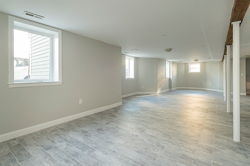 7 bed, 2 bath apartment for rent at 98 Elm St Unit 1T, Somerville — photo 4 of 13