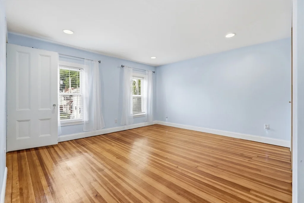 2 bed, 1 bath apartment for rent at 98 Grove St, Melrose — photo 21 of 30