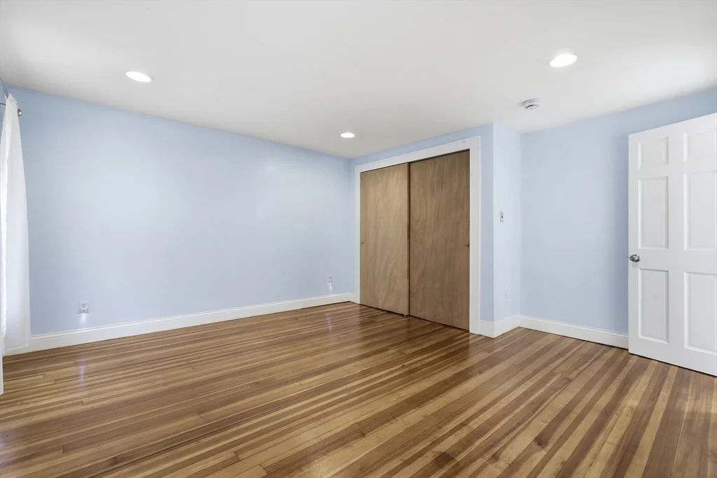 2 bed, 1 bath apartment for rent at 98 Grove St, Melrose — photo 22 of 30