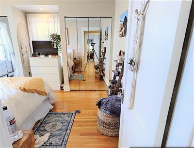 4 bed, 2 bath apartment for rent at 98 Heath St Unit 3, Winter Hill — photo 11 of 18