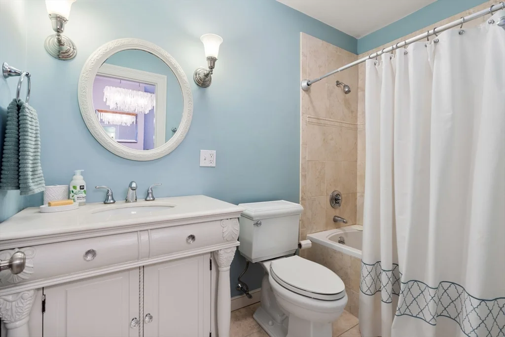 2 bed, 2 bath apartment for rent at 98 High St Unit 1, Charlestown — photo 5 of 22