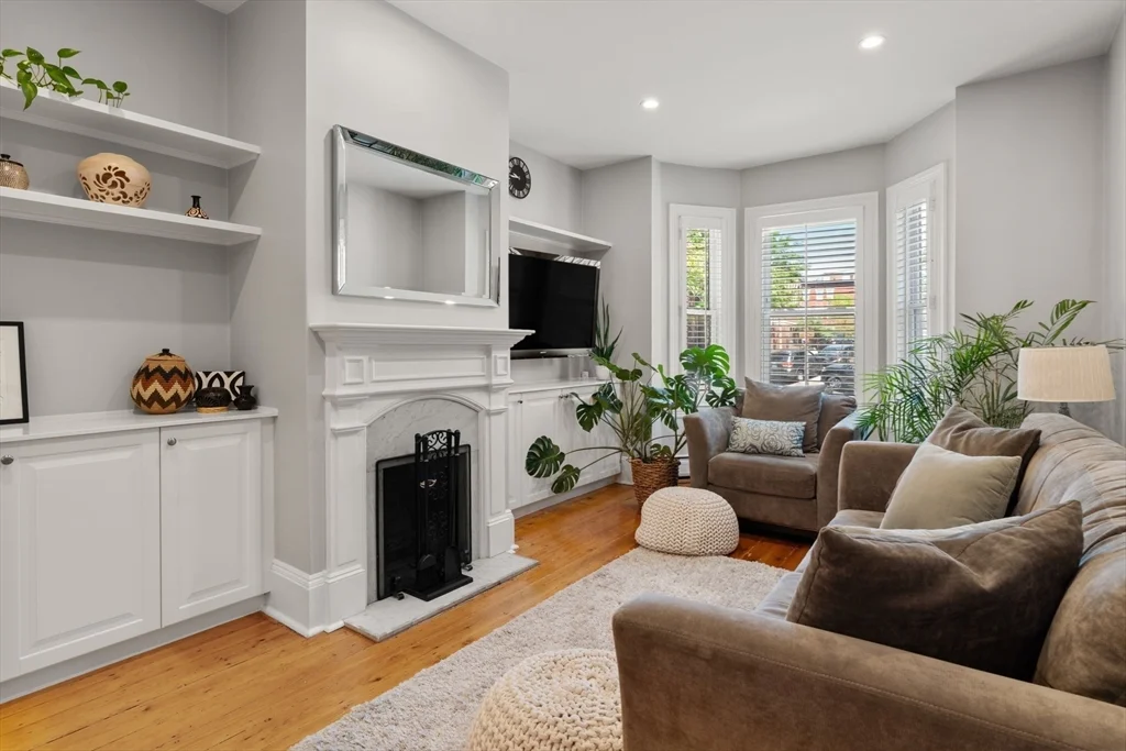 2 bed, 2 bath apartment for rent at 98 High St Unit 1, Charlestown — photo 1 of 22