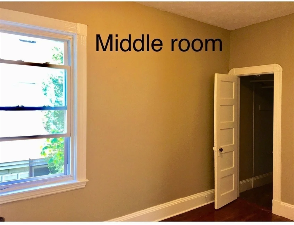 3 bed, 1 bath apartment for rent at 98 Irving Unit 2, Everett — photo 8 of 12