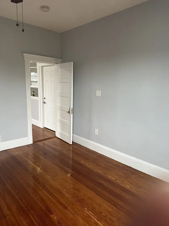 3 bed, 1 bath apartment for rent at 98 Irving Unit 3, Everett — photo 19 of 35