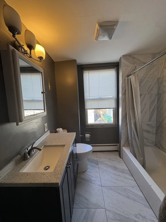 4 bed, 1 bath apartment for rent at 98 Lafayette Park Unit 2, Lynn — photo 5 of 18