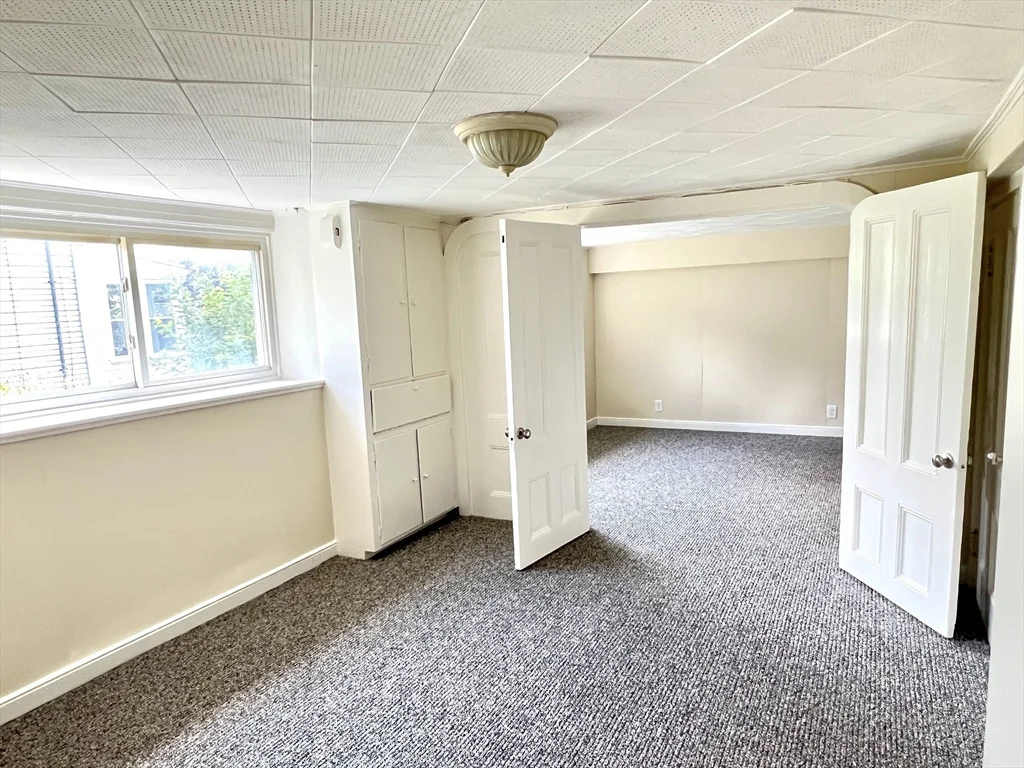 1 bed, 1 bath apartment for rent at 98 Locust St Unit 1, Winthrop — photo 6 of 8