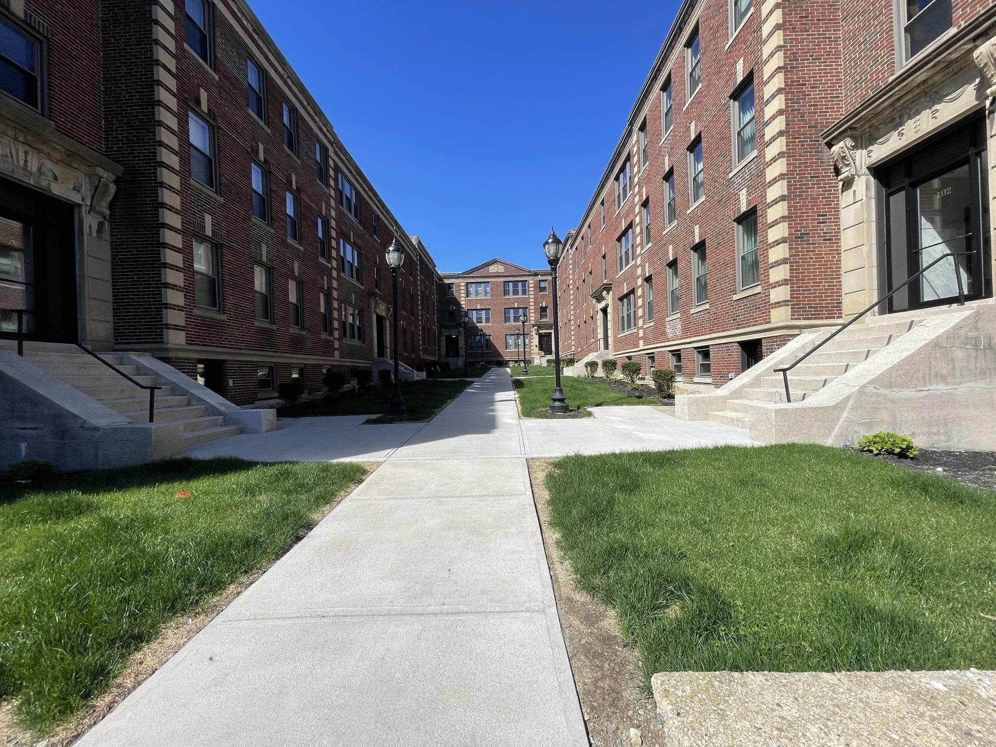 2 bed, 1 bath apartment for rent at 98 Longwood Unit 5, Coolidge Corner