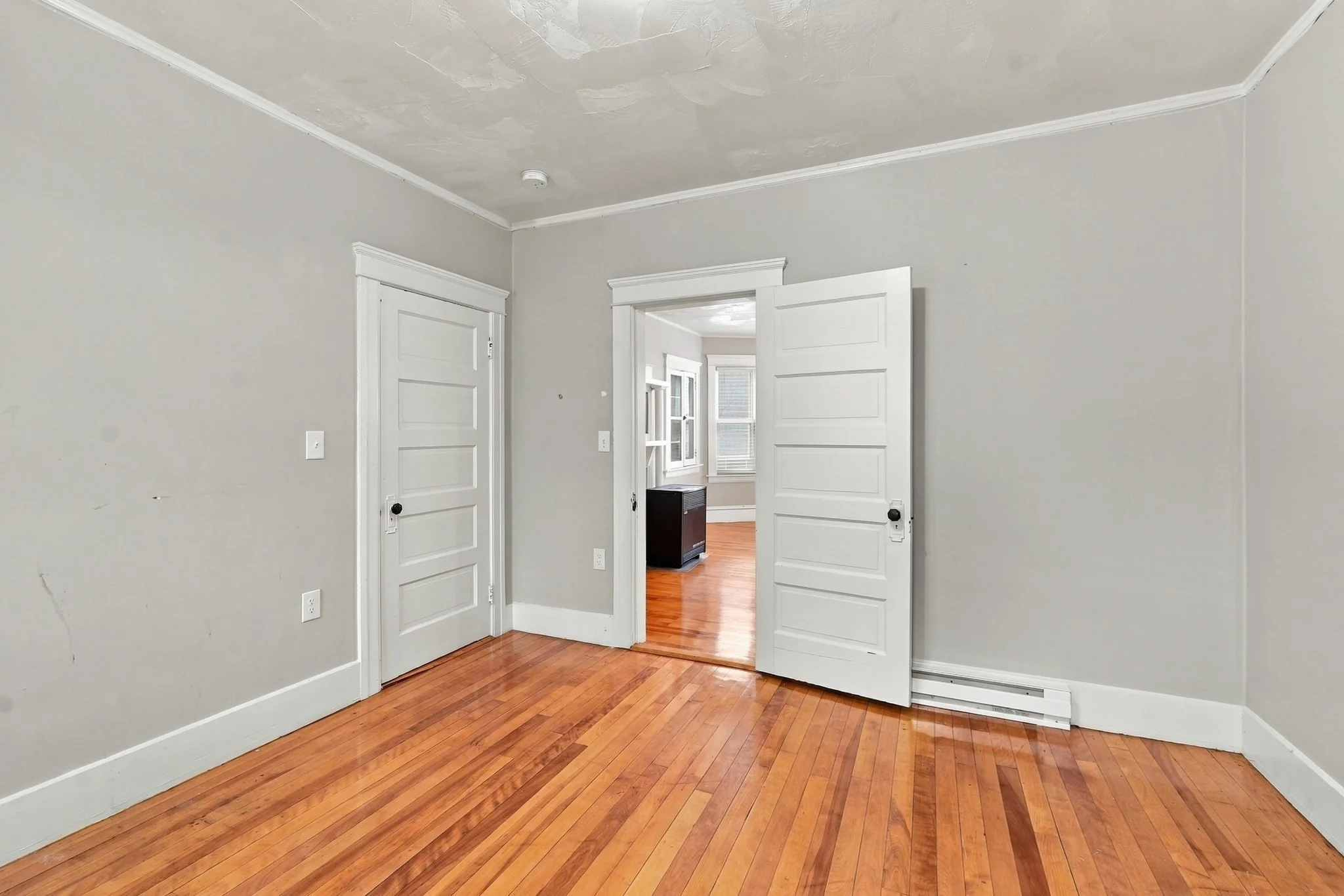 3 bed, 1 bath apartment for rent at 98 Lovell St Unit 2, Worcester — photo 15 of 23