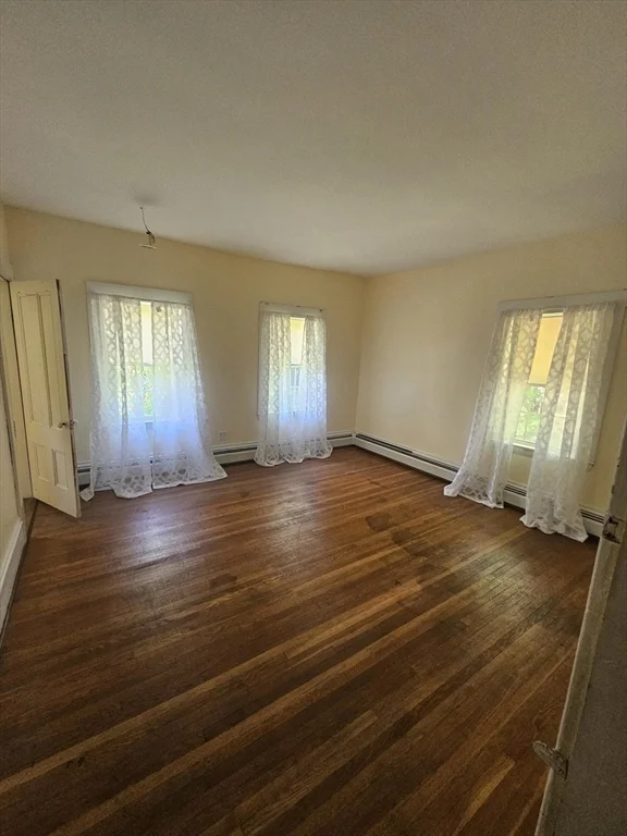 2 bed, 1 bath apartment for rent at 98 Main Unit 2, Wenham — photo 5 of 8