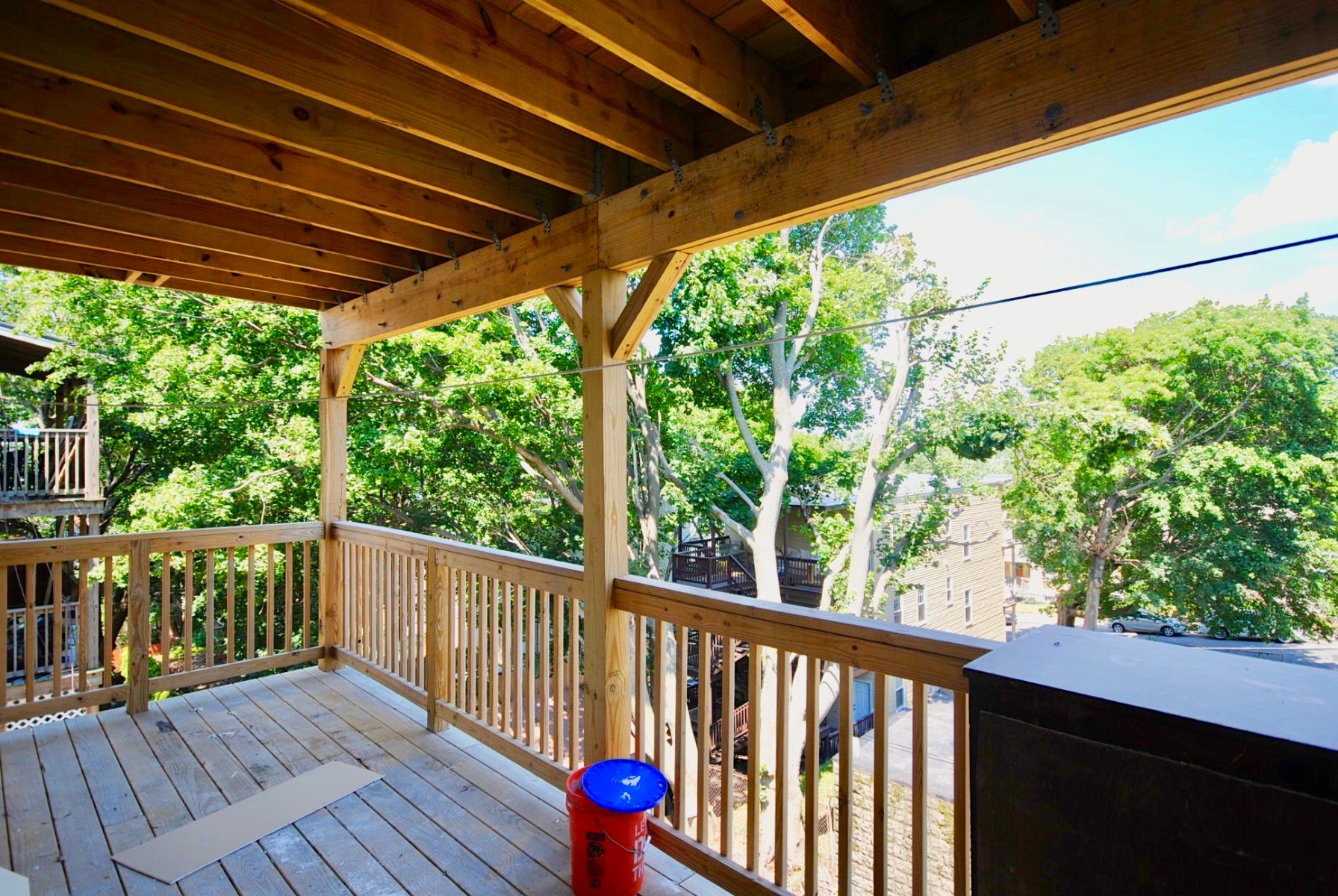 4 bed, 2 bath apartment for rent at 98 Montebello Rd Unit 1, Jamaica Plain — photo 3 of 8
