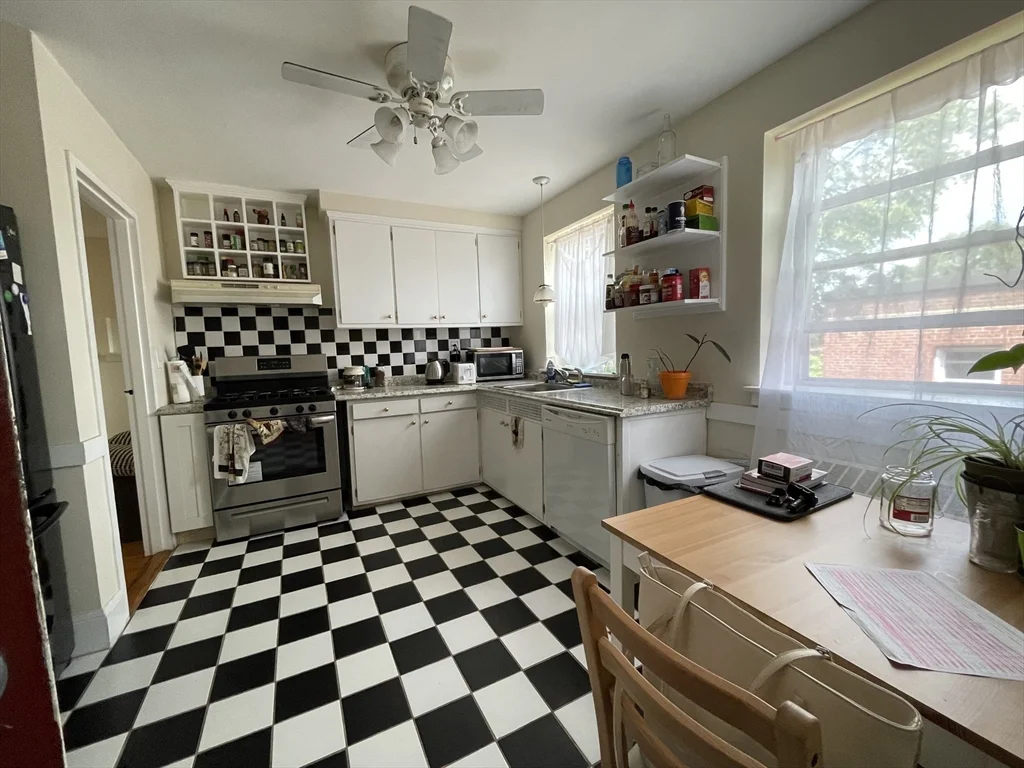 2 bed, 1 bath apartment for rent at 98 Morton St Unit 60C, Jamaica Plain — photo 8 of 17