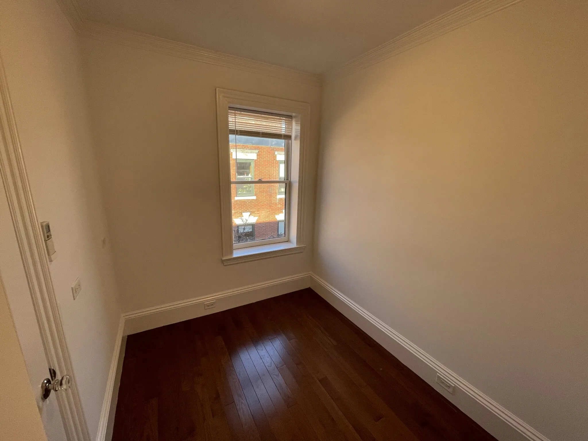 1 bed, 1 bath apartment for rent at 98 Myrtle St Unit 7, Beacon Hill — photo 4 of 8