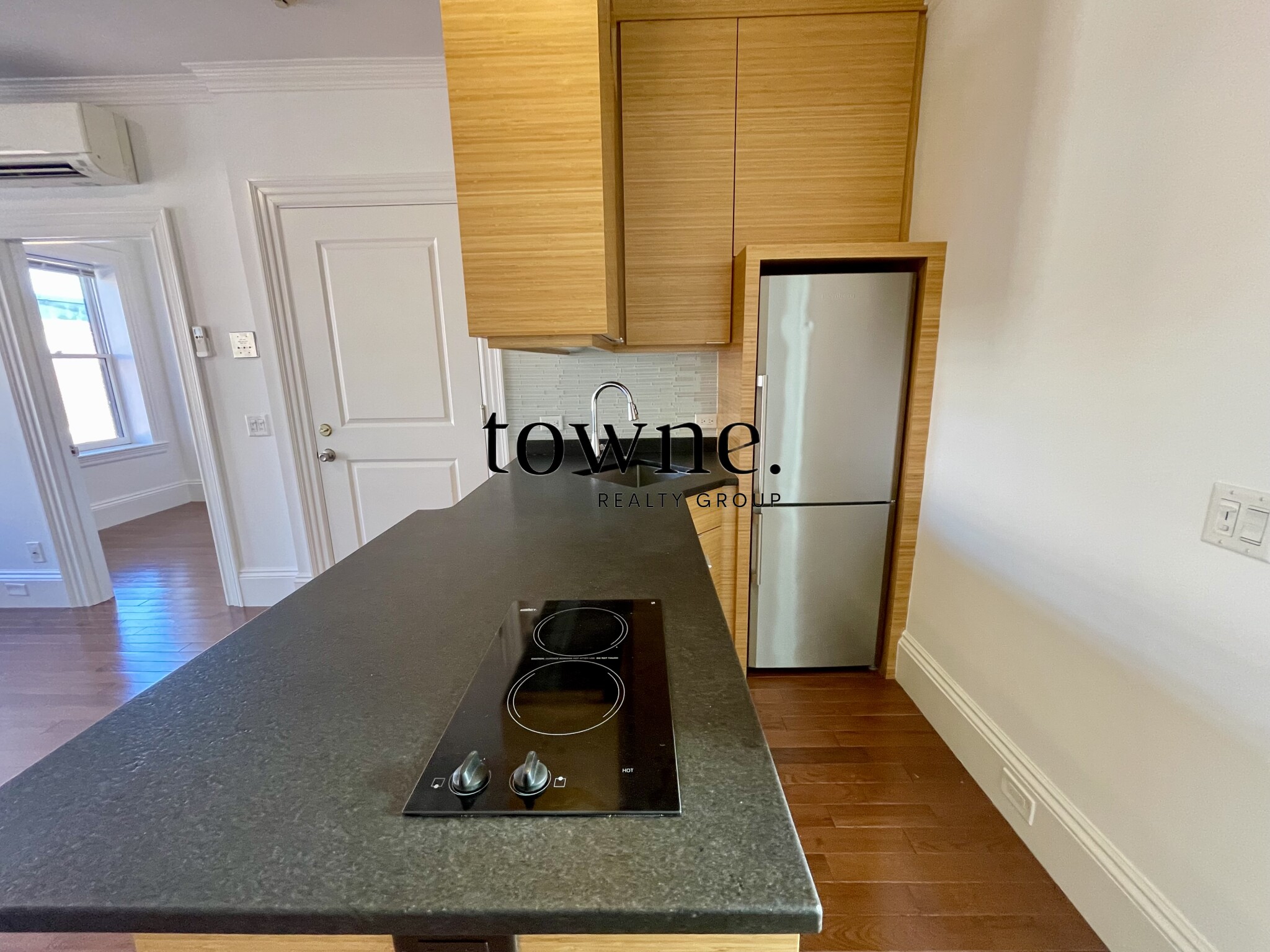 1 bed, 1 bath apartment for rent at 98 Myrtle St Unit 7A, Beacon Hill — photo 3 of 8