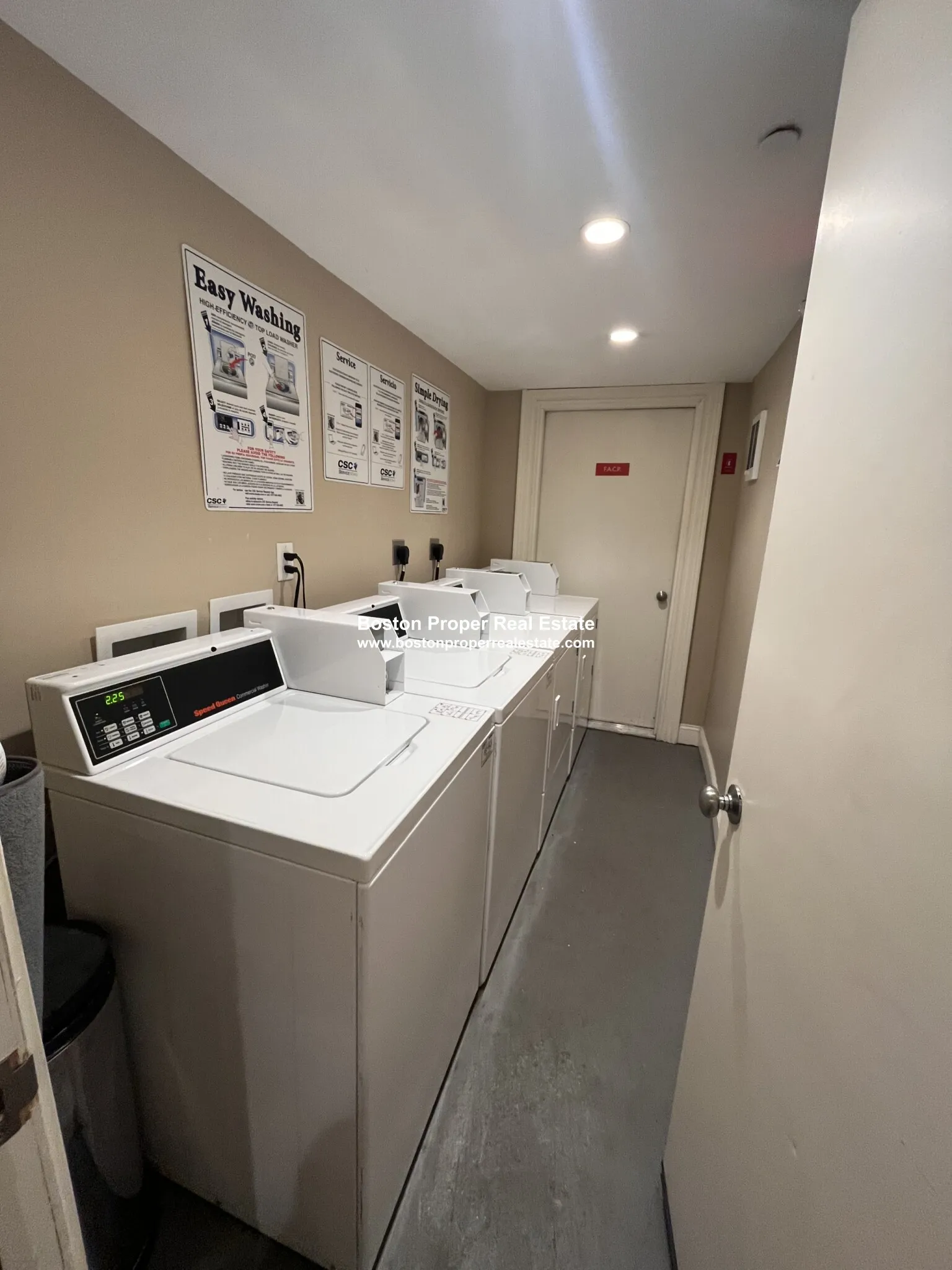Studio bed, 1 bath apartment for rent at 98 Myrtle St Unit B, Beacon Hill — photo 5 of 9