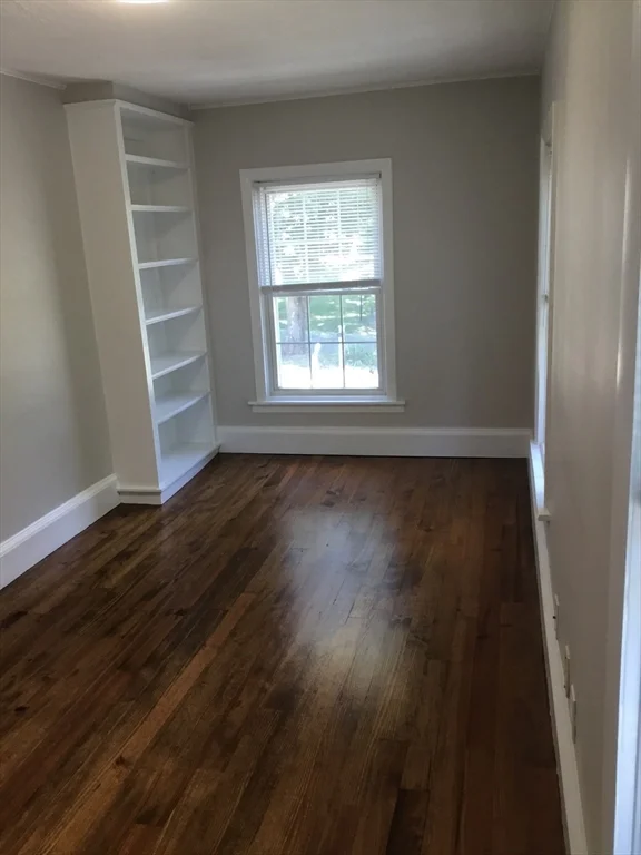 3 bed, 1 bath apartment for rent at 98 North Unit 2, Medfield — photo 8 of 17