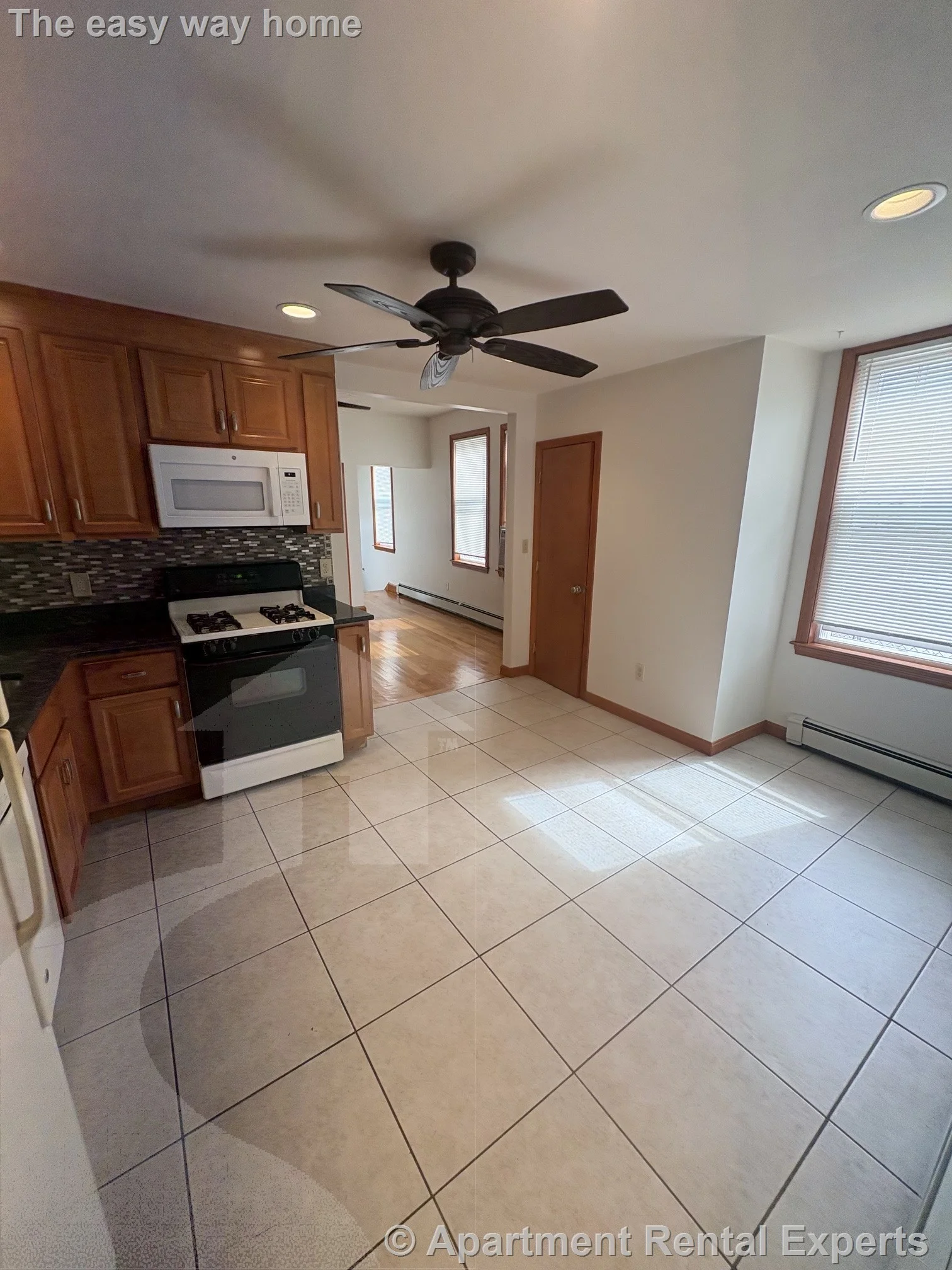 3 bed, 2 bath apartment for rent at 98 Perkins St Unit 1, East Somerville — photo 2 of 16