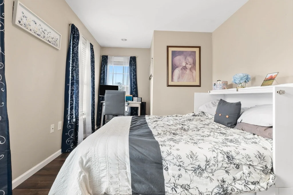 2 bed, 1 bath apartment for rent at 98 Poplar Unit 2, Danvers — photo 20 of 30